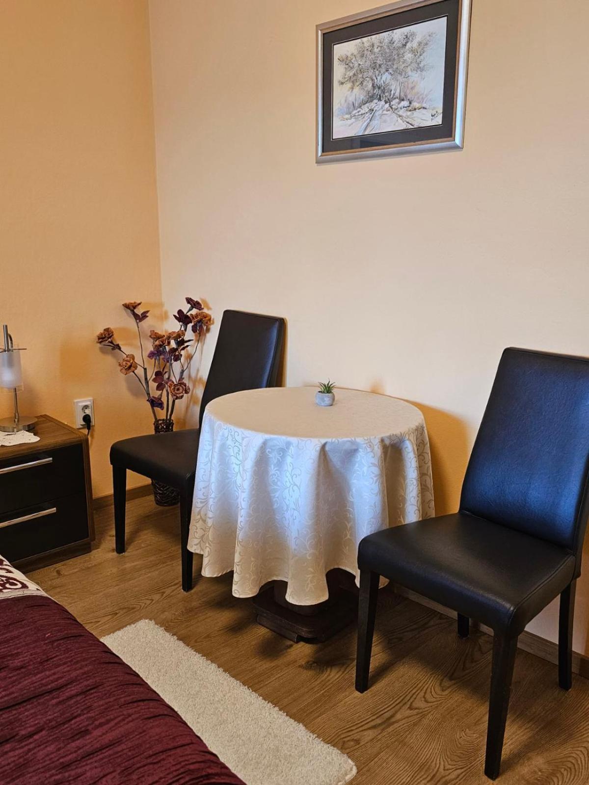 מוטובון Guesthouse Villa Marija מראה חיצוני תמונה