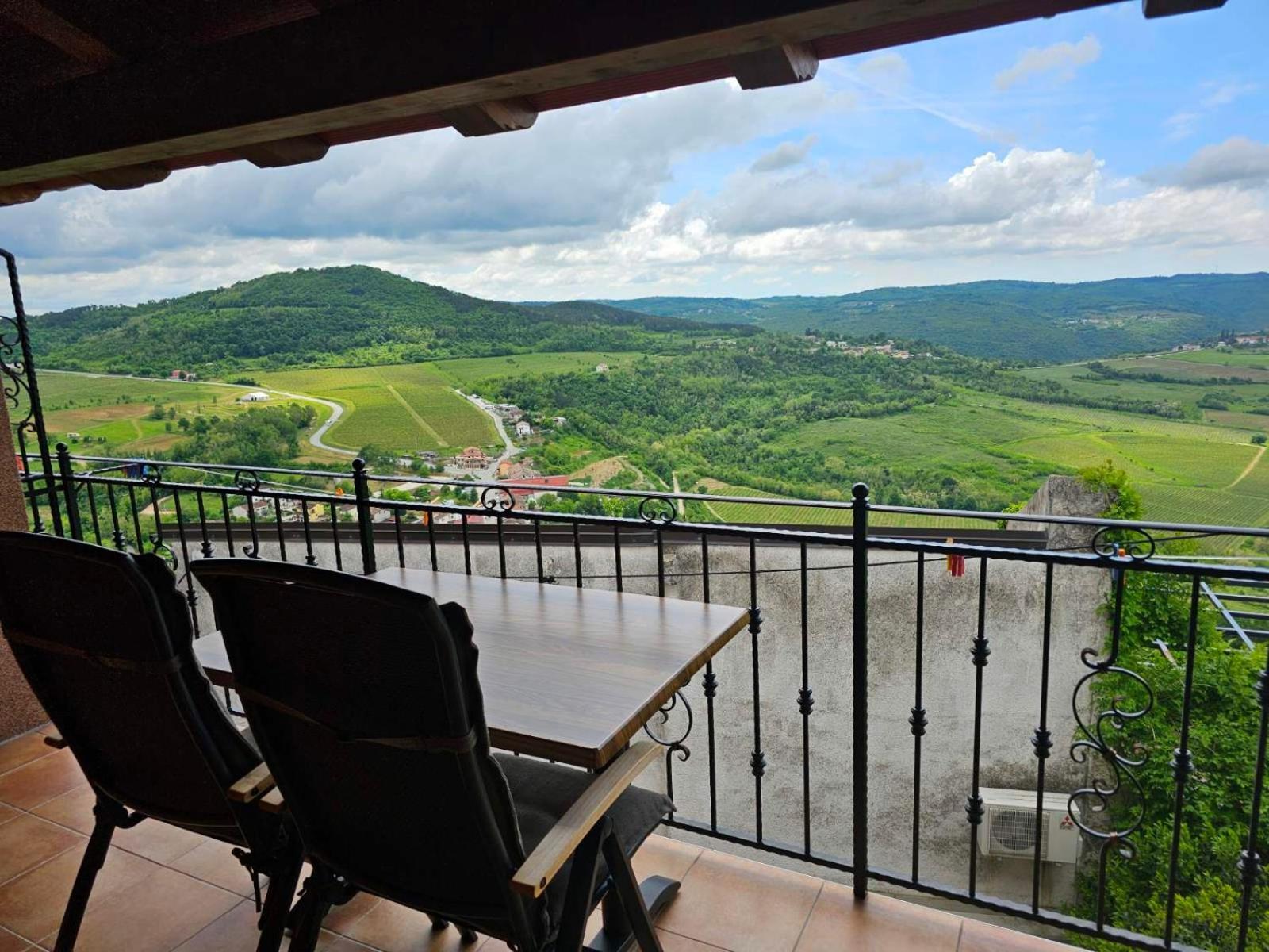 מוטובון Guesthouse Villa Marija מראה חיצוני תמונה