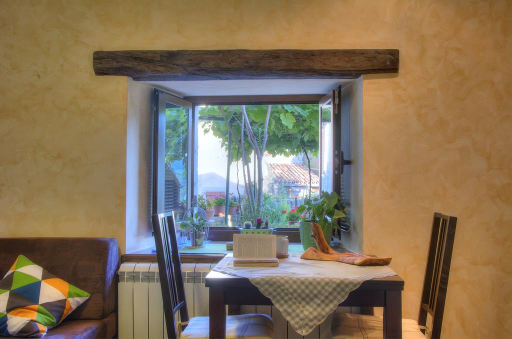 מוטובון Guesthouse Villa Marija מראה חיצוני תמונה