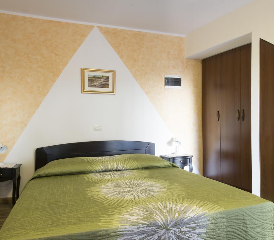 מוטובון Guesthouse Villa Marija מראה חיצוני תמונה