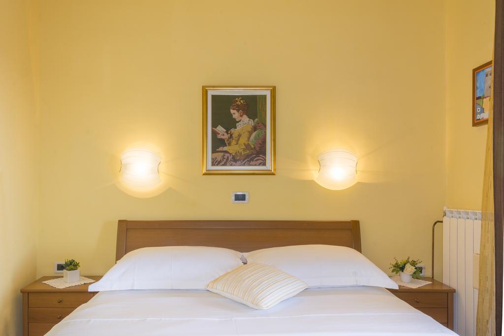מוטובון Guesthouse Villa Marija מראה חיצוני תמונה